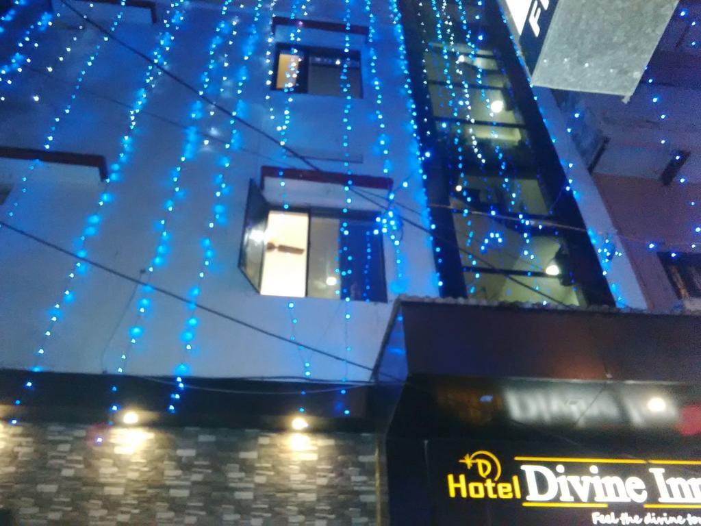 Hotel Divine Inn Варанаси Номер фото